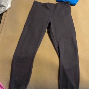 Fabletics capris